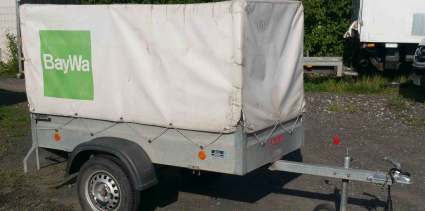 Anhänger 750kg Plane ungebremst